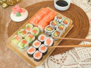 Plateau de sushi de 24 pièces shamisen à emporter à Montpellier centre-ville